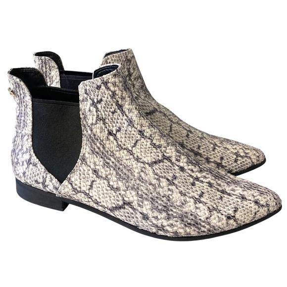COLE HAAN Hara Python Snakeskin Leather Chelsea Ankle Boots Booties - Picture 1 of 10